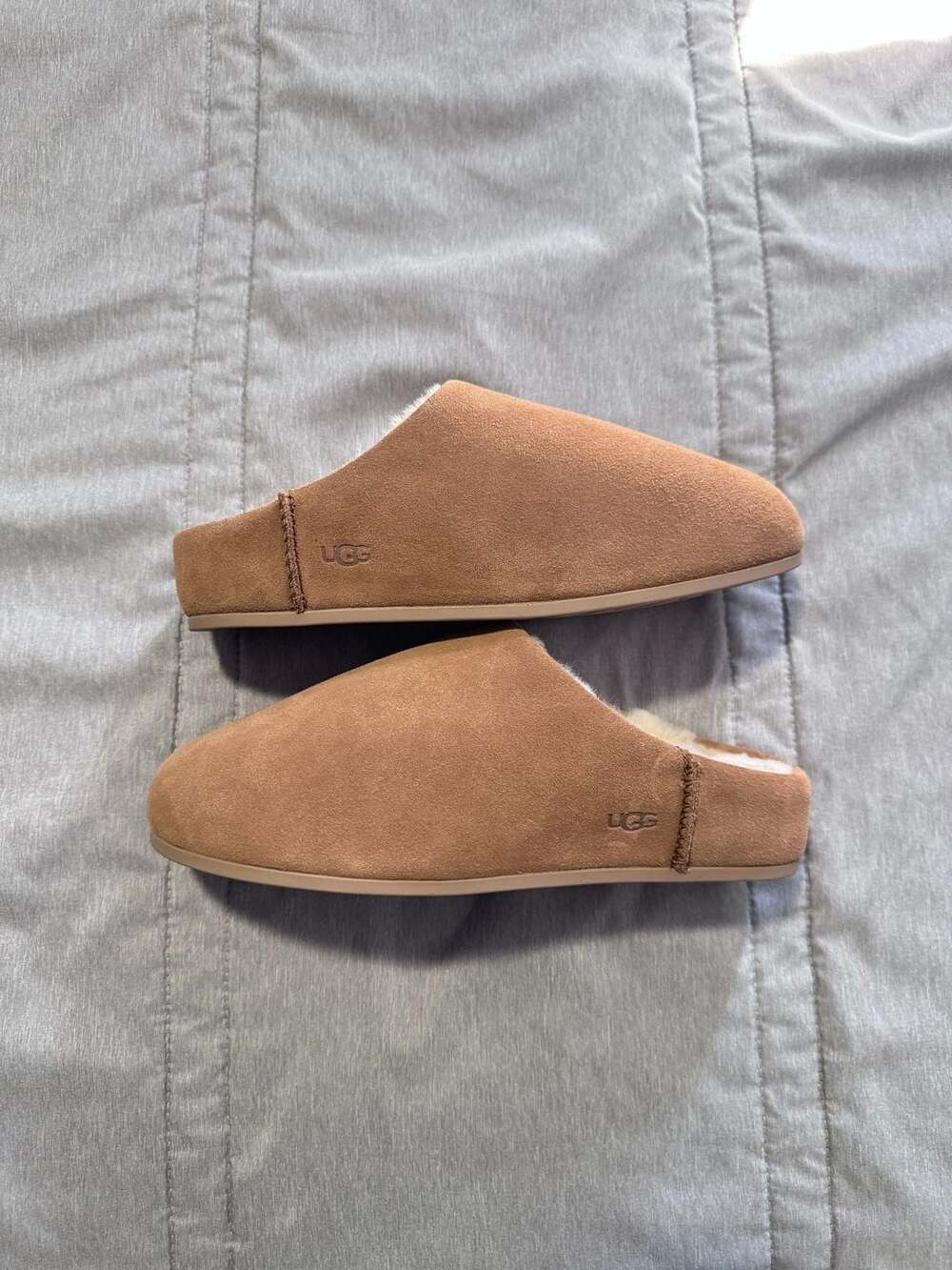 Ugg Elea Slip-On Womens Size 7 Chestnut Slippers